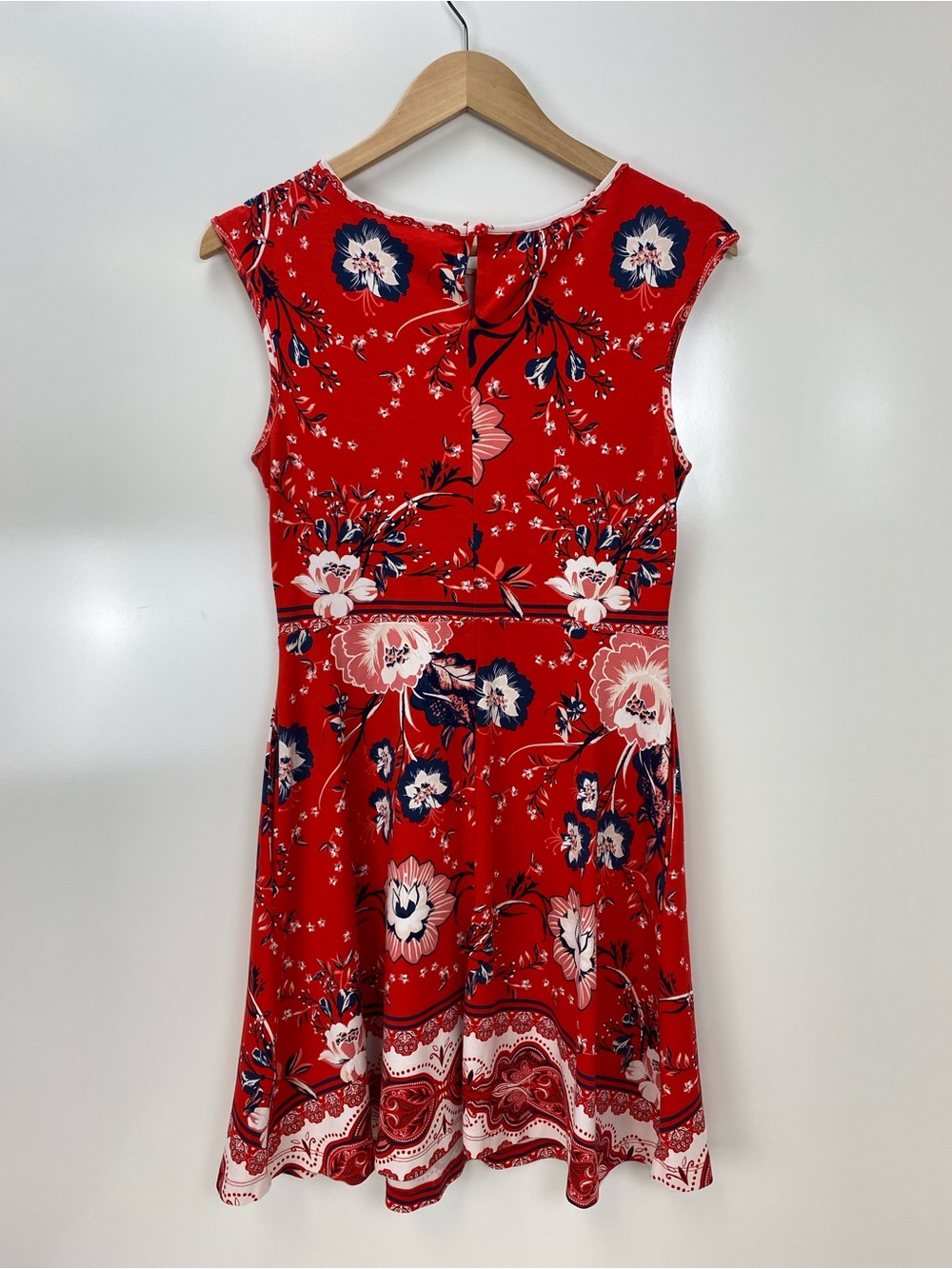 New York & Company Red Floral Fit-and-Flare Dress - Picture 6 of 8